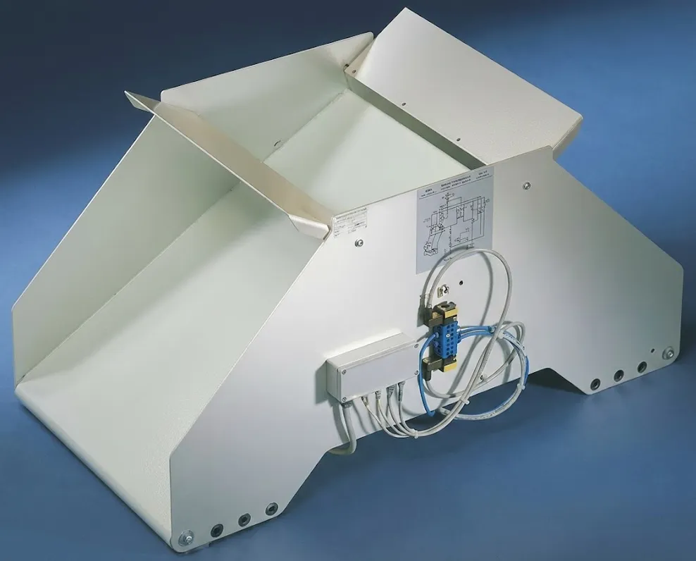 Quality Flap for Injection Molding Machines